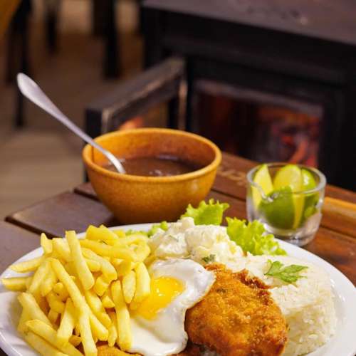  Alaminuta Frango à milanesa