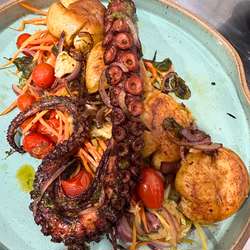 POLVO À LAGAREIRO P/1